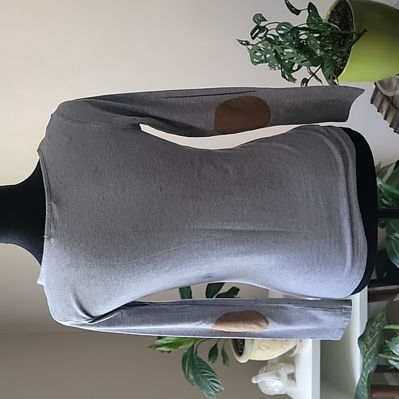 PAPAYA Gray Shirt - Picture 3 of 4